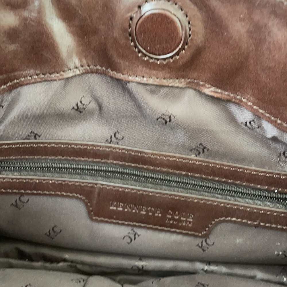 Kenneth Cole bag - Picture 10 of 12